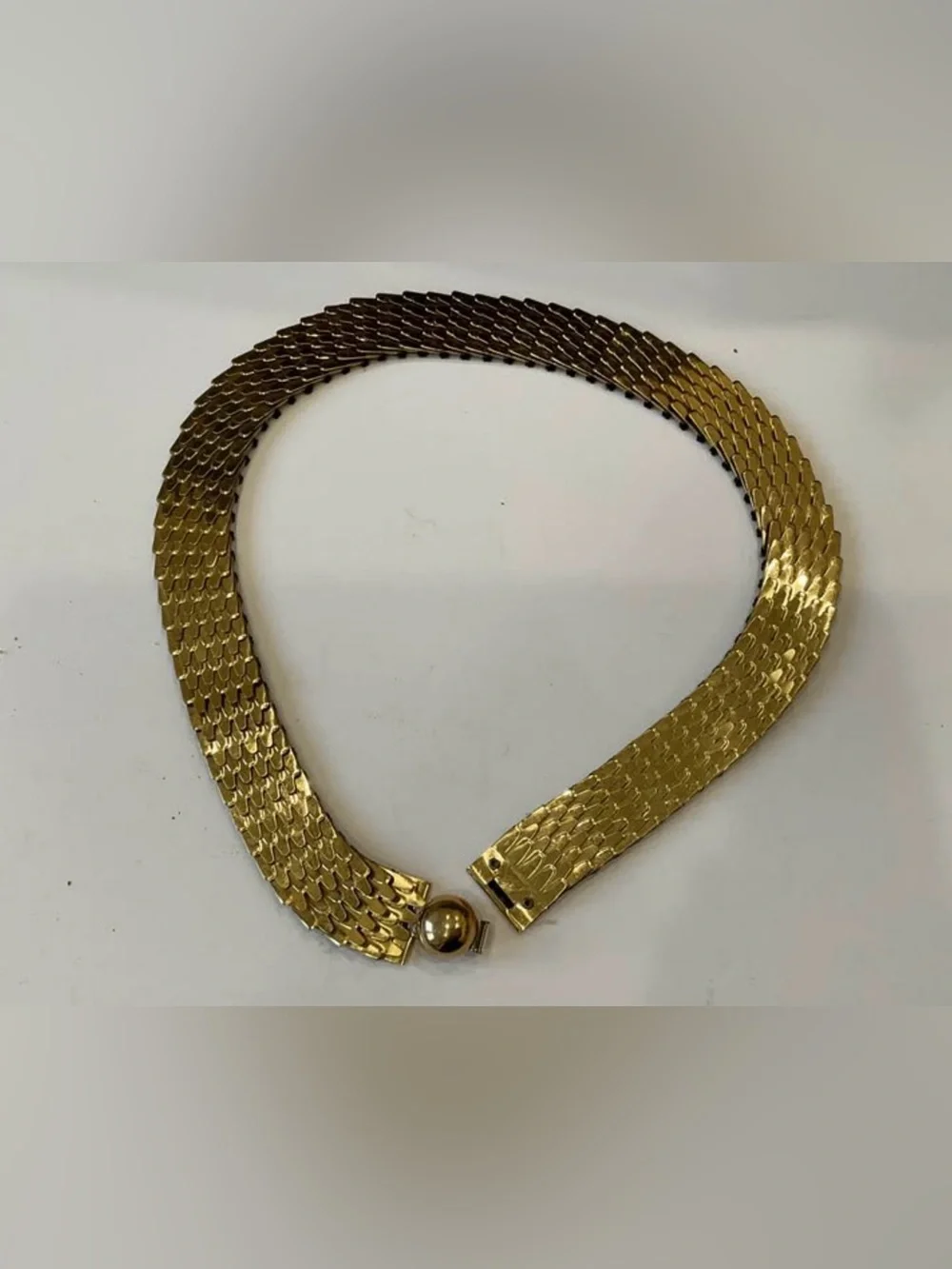 FABULOUS VINTAGE METAL GOLD STRETCH BELT